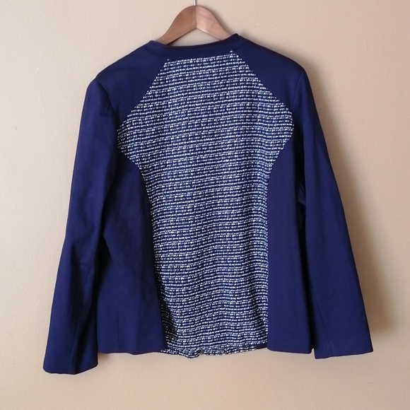 Allison Daley Blazer Plus Size - Picture 6 of 7